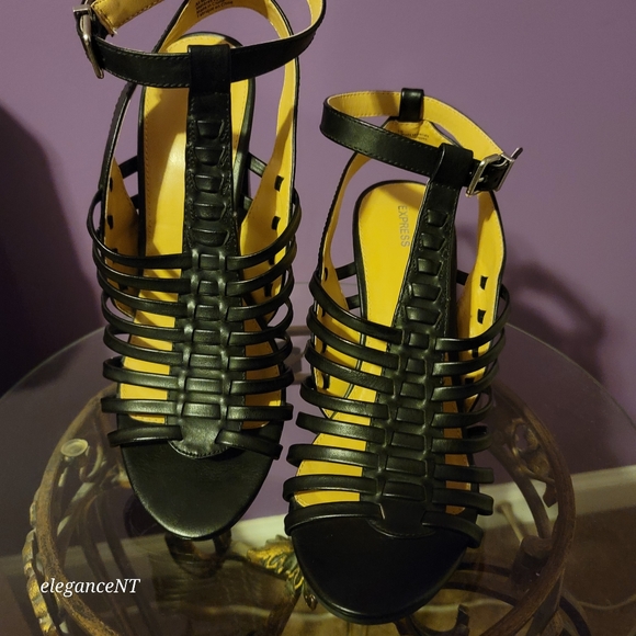 Express Strappy Gladiator Ankle Strap Heeled Sandal Black Women's Sz: 10 NWOT - Picture 2 of 10